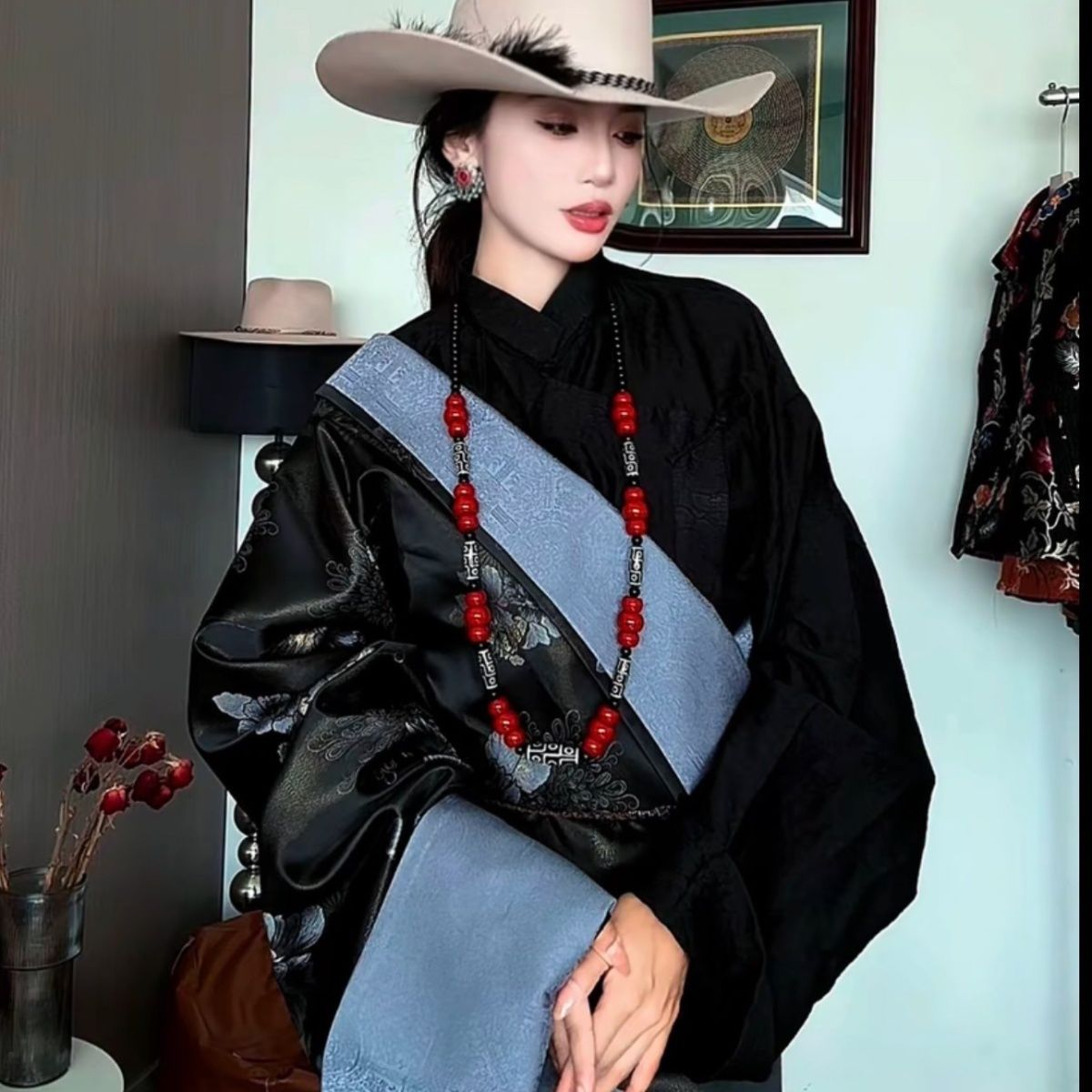 新しい女性用ブータンチベット衣装 カンバチベットスタイル エ - Ethnic Fashion Shoot のレビューと価格