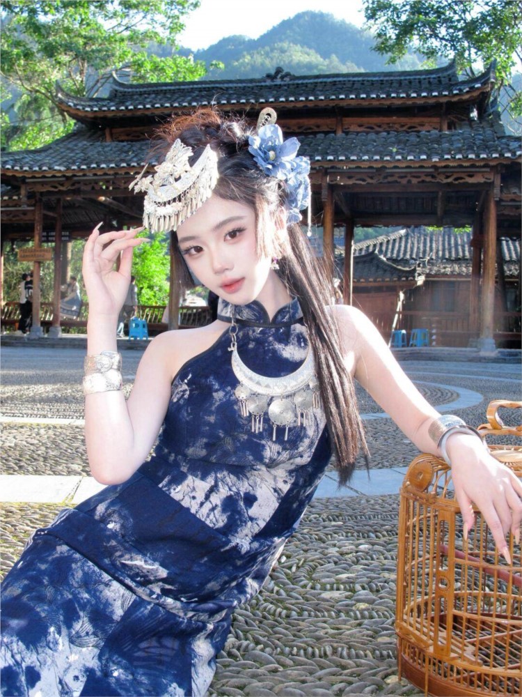 新しいバティックドレス、クールな女性服、エスニックスタイル、 - Ethnic Dress Fashion Show のレビューと価格