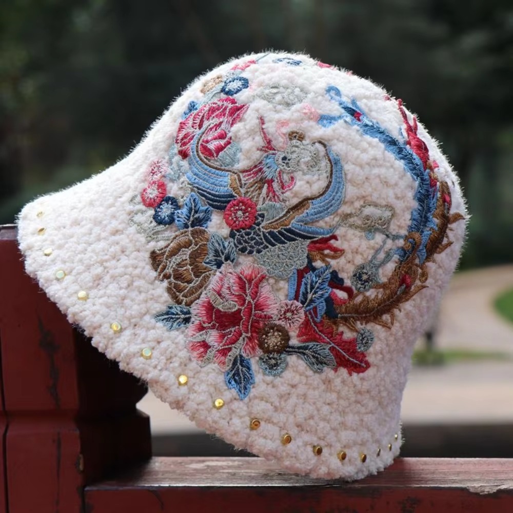 女性のためのエスニックスタイルの刺繍ボンネット,ビンテージキ - Winter Ethnic Fashion For Women のレビューと価格