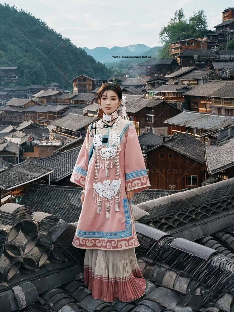 女の子向けピンクのエスニックスタイルの服 写真スタジオ旅行撮 - Ethnic Fashion Shoot のレビューと価格