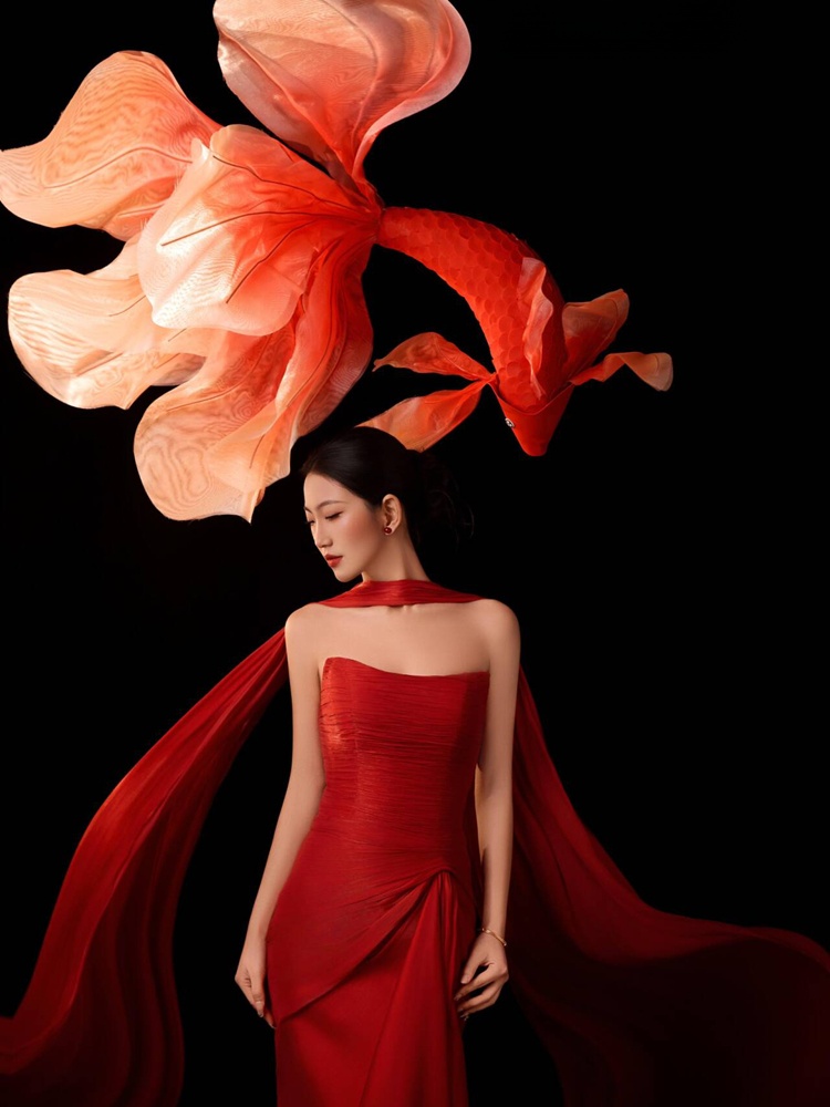 2026 新年赤い幸運の鯉中国風ドレススタジオ写真撮影伝統衣 - Ethnic Fashion Shoot のレビューと価格