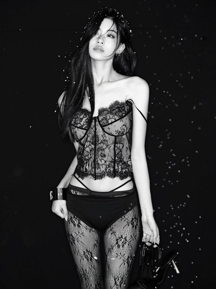 2026年新作ファッショナブルな黒レースポートレートセクシー - Ethnic Fashion Shoot のレビューと価格